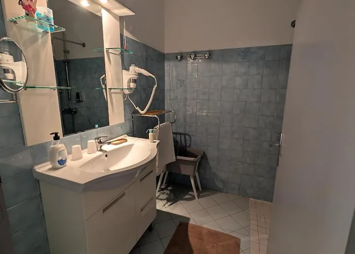 Au Chataignier Corse *